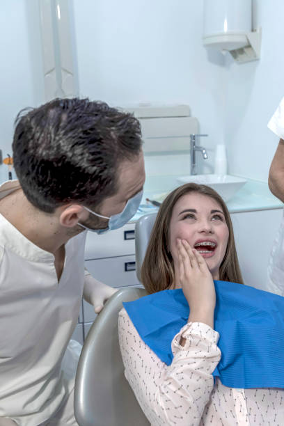 Best Emergency Treatment for Toothache in Darien Downtown, CT